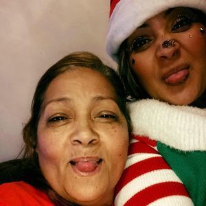 Meet your Posher, Aida